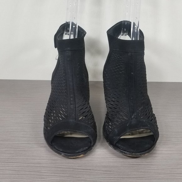 Vince Camuto Lavette Black Perforated Peep Toe Bootie, Womens Size 7.5 US / 37.5 - Picture 2 of 14